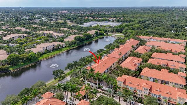 11812 Valencia Gardens Avenue, Palm Beach Gardens, FL 33410
