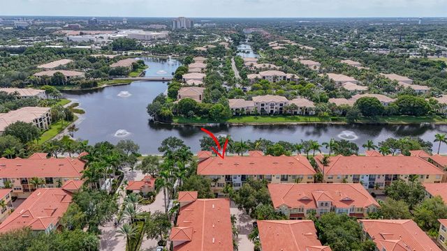 11812 Valencia Gardens Avenue, Palm Beach Gardens, FL 33410