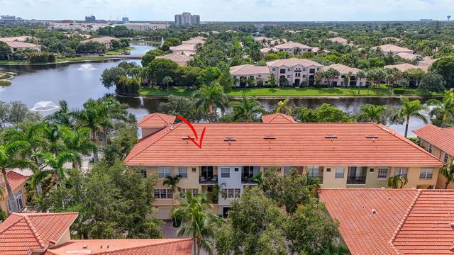 11812 Valencia Gardens Avenue, Palm Beach Gardens, FL 33410