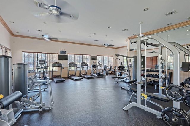 11812 Valencia Gardens Avenue, Palm Beach Gardens, FL 33410