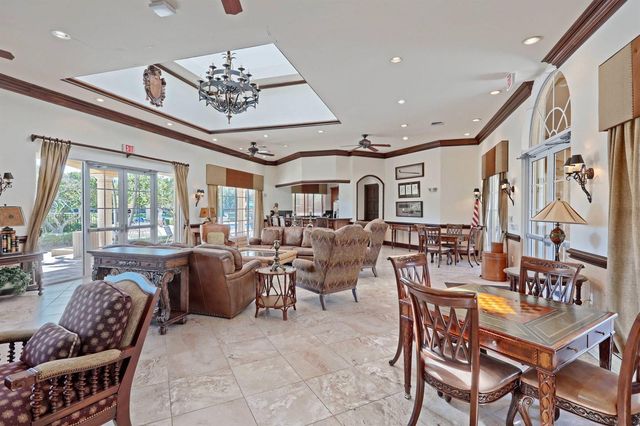 11812 Valencia Gardens Avenue, Palm Beach Gardens, FL 33410