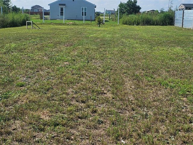 514 Road 5029, Cleveland, TX 77327