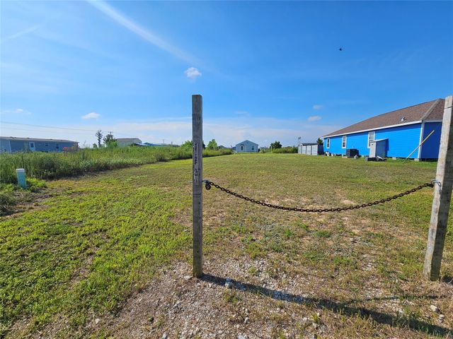 514 Road 5029, Cleveland, TX 77327