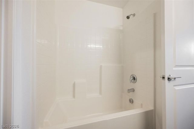2657 Champagne Gold Avenue, North Las Vegas, NV 89086