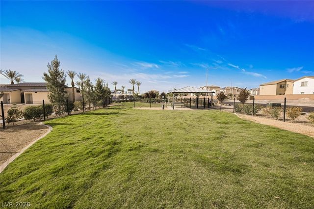 2657 Champagne Gold Avenue, North Las Vegas, NV 89086