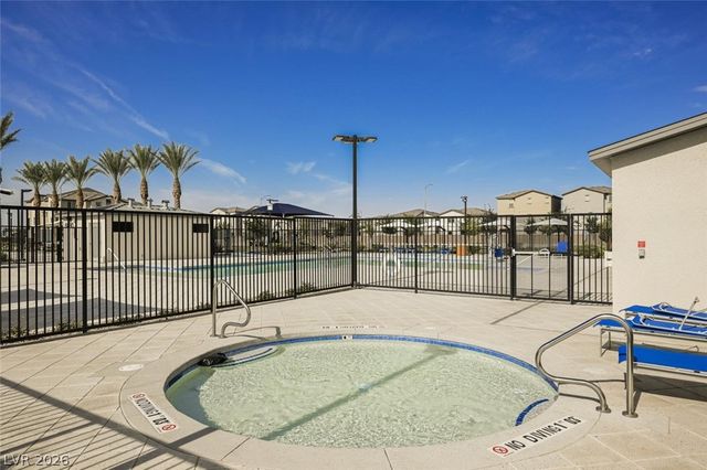 2657 Champagne Gold Avenue, North Las Vegas, NV 89086