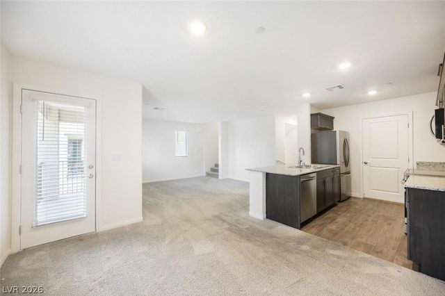 2657 Champagne Gold Avenue, North Las Vegas, NV 89086