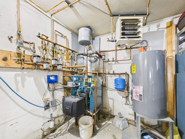 2616 GARNET DRIVE, North Pole, FL 99705