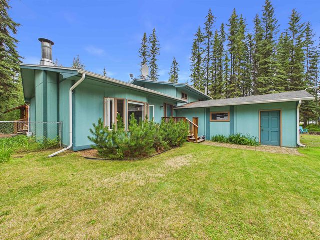 2616 GARNET DRIVE, North Pole, FL 99705