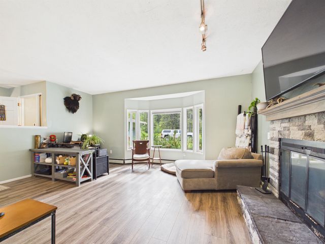 2616 GARNET DRIVE, North Pole, FL 99705