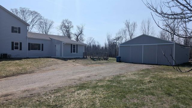 61861 Indian Trail, Ray, MI 48096