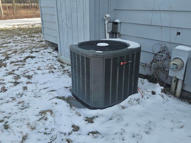 61861 Indian Trail, Ray, MI 48096