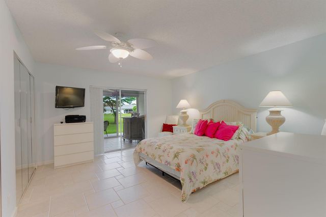 5487 Crystal Anne Drive, West Palm Beach, FL 33417