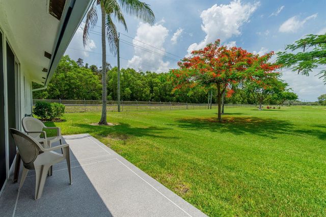 5487 Crystal Anne Drive, West Palm Beach, FL 33417