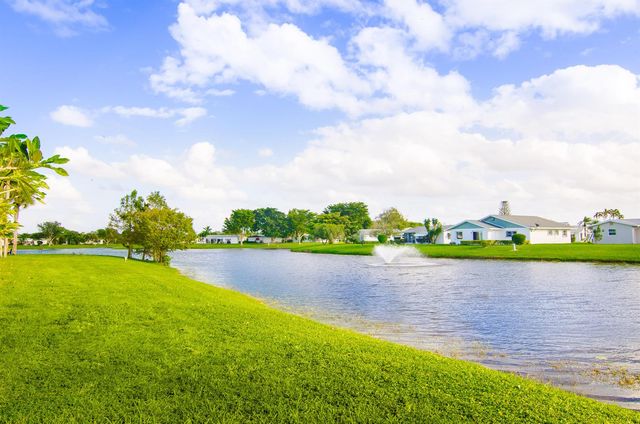 5487 Crystal Anne Drive, West Palm Beach, FL 33417