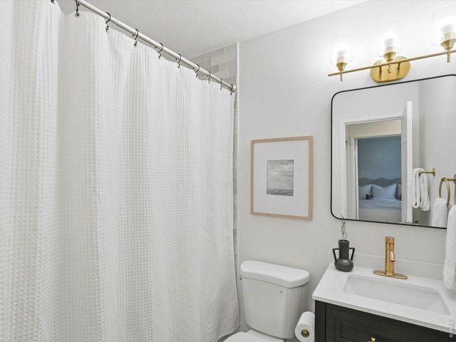 850 W Moorhead Cir 3E, Boulder, CO 80305