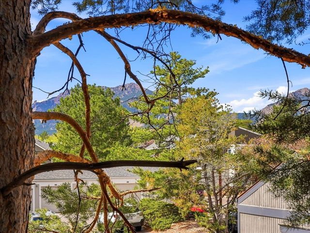 850 W Moorhead Cir 3E, Boulder, CO 80305