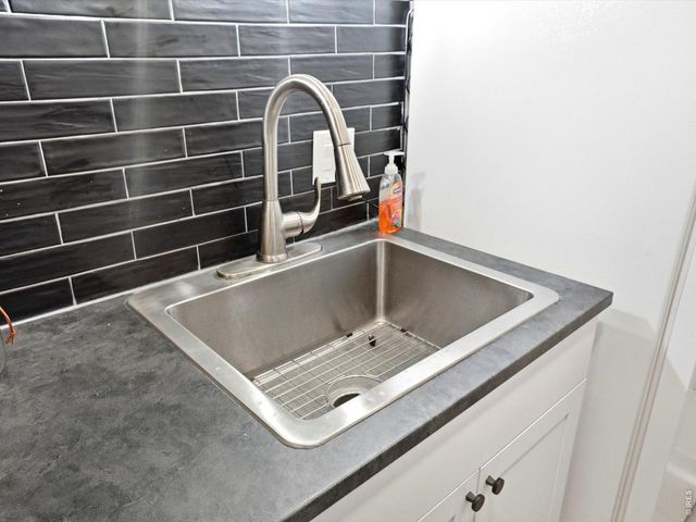 850 W Moorhead Cir 3E, Boulder, CO 80305