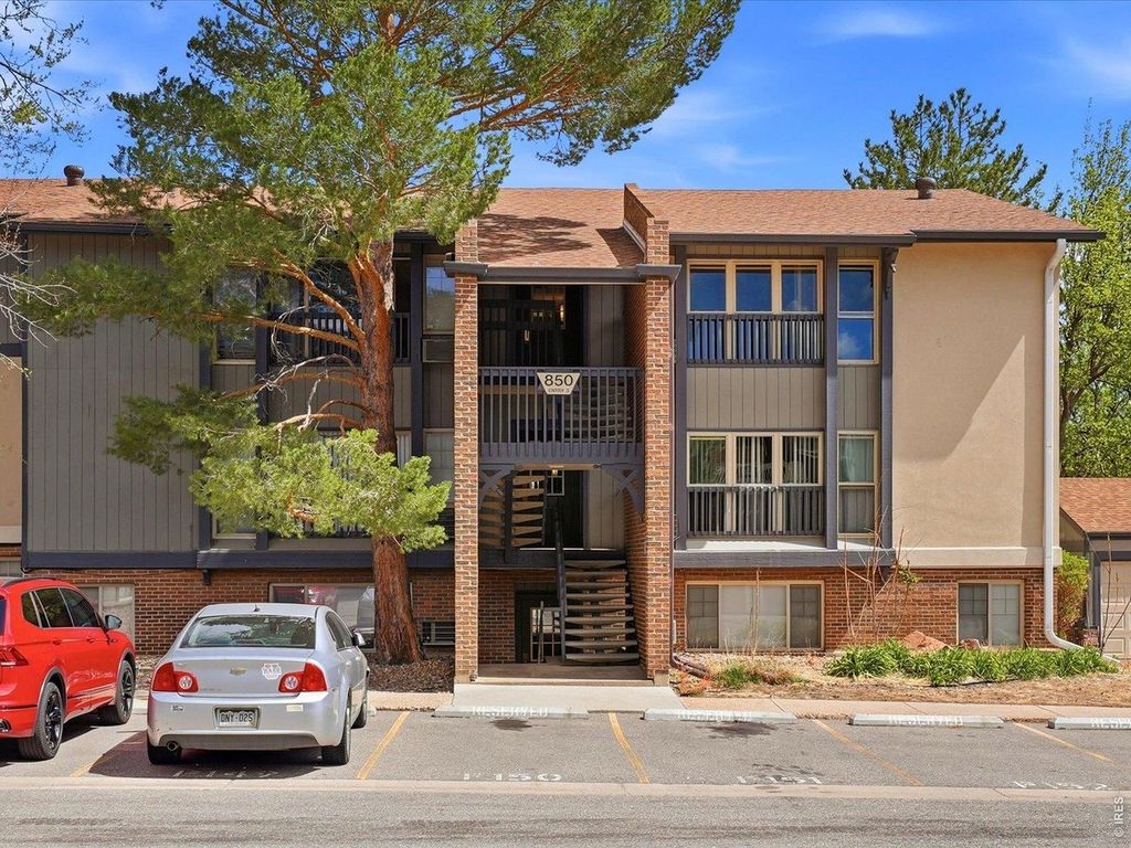 850 W Moorhead Cir 3E, Boulder, CO 80305