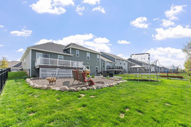 9628 52nd Lane NE, Saint Michael, MN 55376