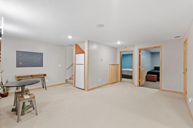 4725 36th Avenue S, Minneapolis, MN 55406