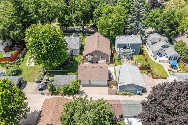 4725 36th Avenue S, Minneapolis, MN 55406