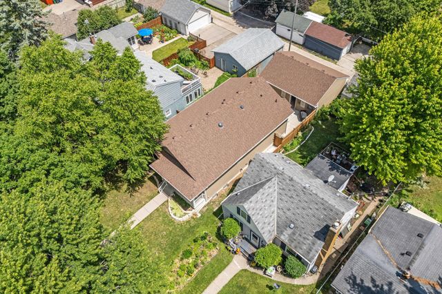 4725 36th Avenue S, Minneapolis, MN 55406
