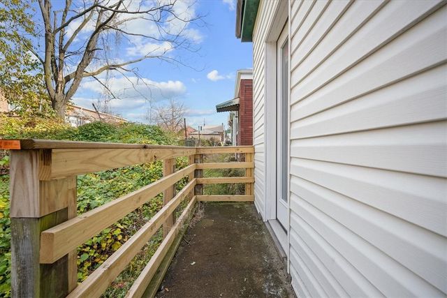 8 Edith Pl, Oakland, PA 15213