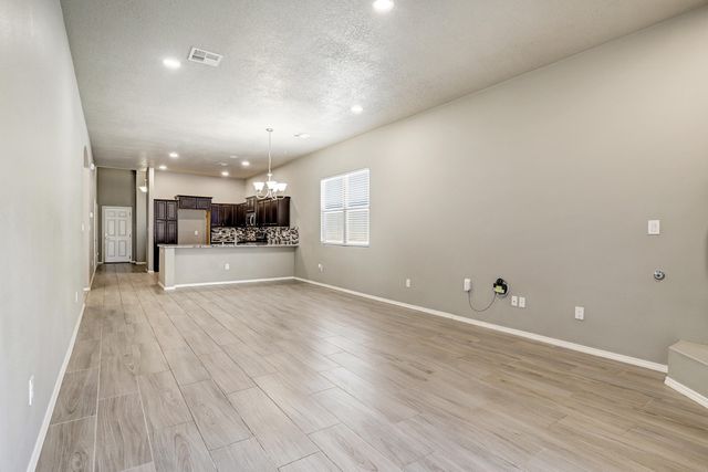 3237 Oakmount Drive SE, Rio Rancho, NM 87124