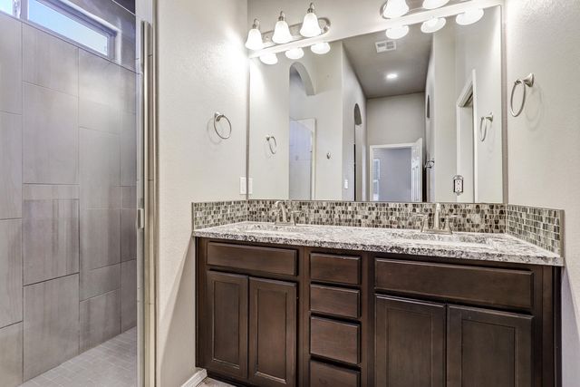3237 Oakmount Drive SE, Rio Rancho, NM 87124