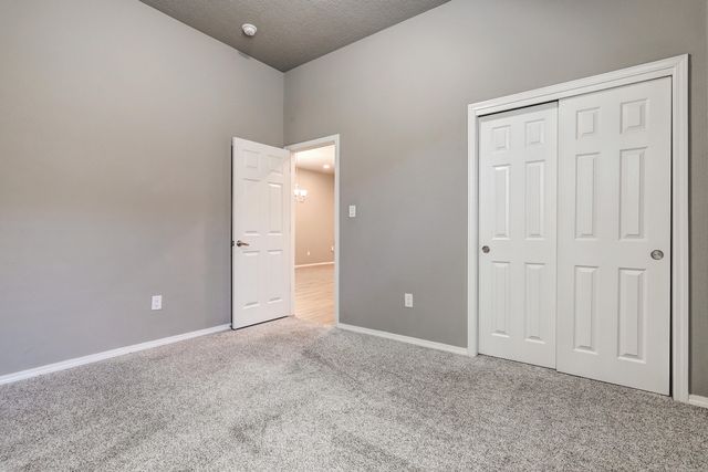 3237 Oakmount Drive SE, Rio Rancho, NM 87124