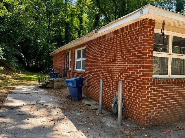 223 Childs Drive NW, Atlanta, GA 30314