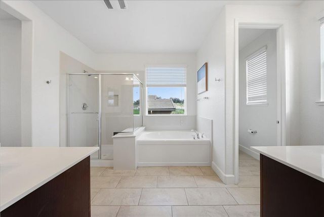 1380 Quigley Ct, Folsom, CA 95630