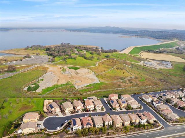 1380 Quigley Ct, Folsom, CA 95630