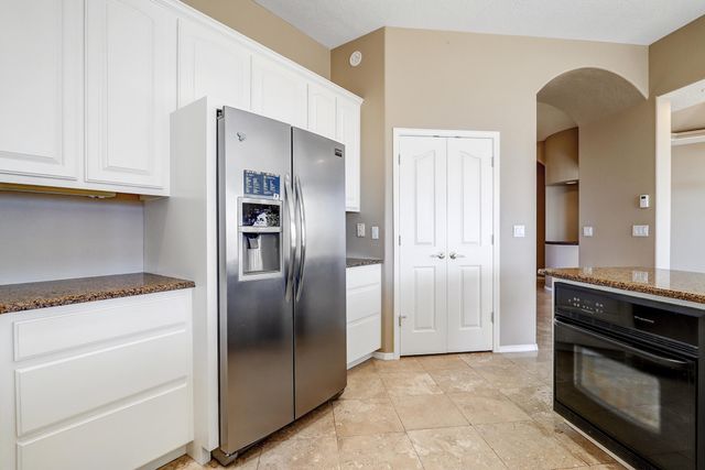 1 Coyote Canta Road, Corrales, NM 87048