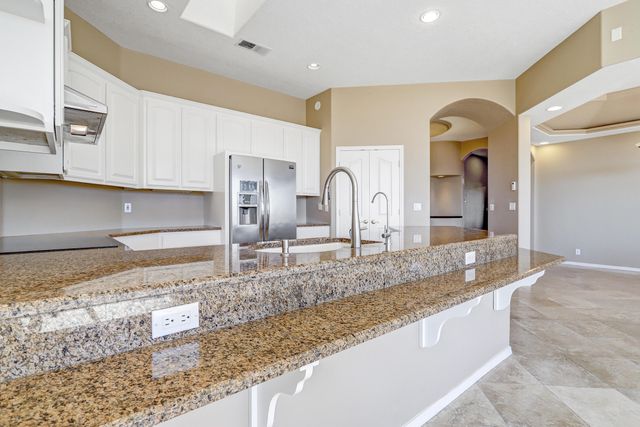 1 Coyote Canta Road, Corrales, NM 87048