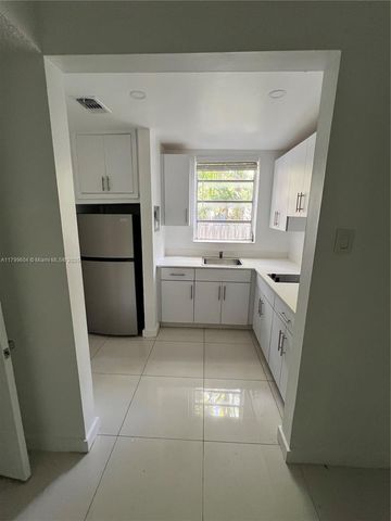 2345 NW Flagler Ter 1, Miami, FL 33125