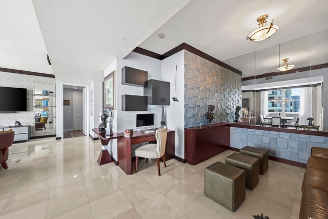 347 N NEW RIVER Drive E PH4, Fort Lauderdale, FL 33301