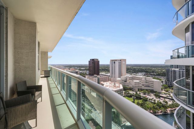 347 N NEW RIVER Drive E PH4, Fort Lauderdale, FL 33301