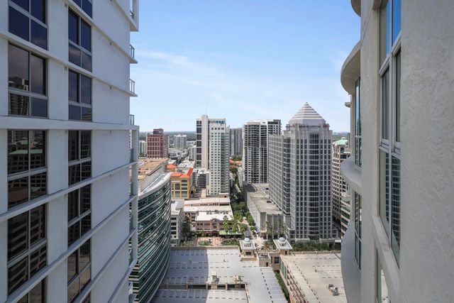 347 N NEW RIVER Drive E PH4, Fort Lauderdale, FL 33301