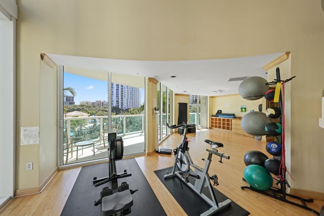 347 N NEW RIVER Drive E PH4, Fort Lauderdale, FL 33301
