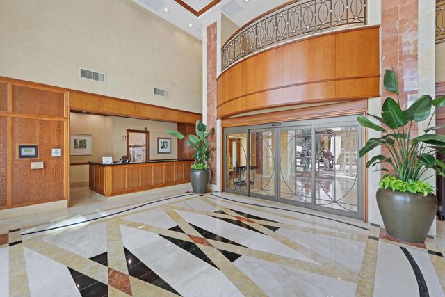 347 N NEW RIVER Drive E PH4, Fort Lauderdale, FL 33301