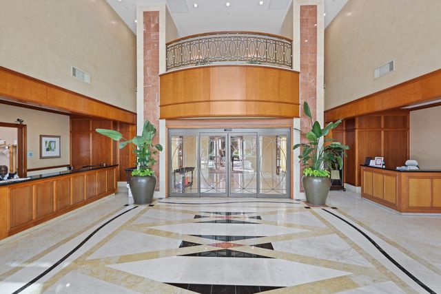 347 N NEW RIVER Drive E PH4, Fort Lauderdale, FL 33301