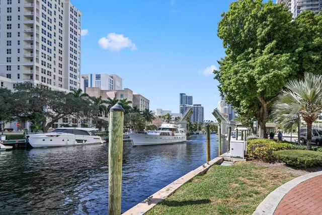 347 N NEW RIVER Drive E PH4, Fort Lauderdale, FL 33301