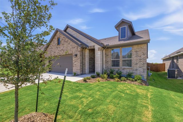 3518 Helena Street, Gainesville, TX 76240