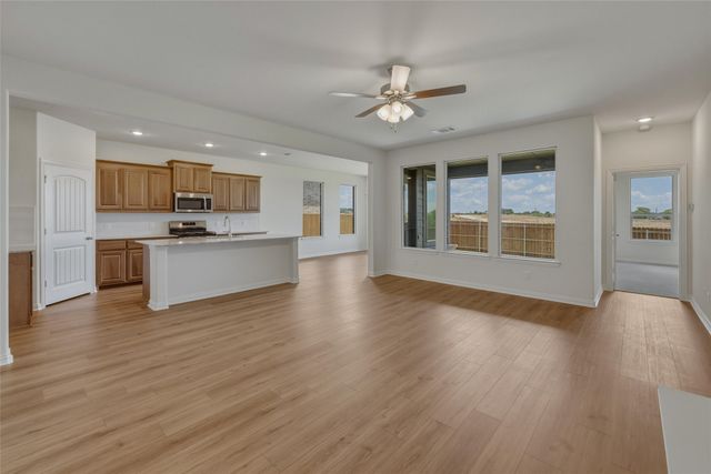 3518 Helena Street, Gainesville, TX 76240