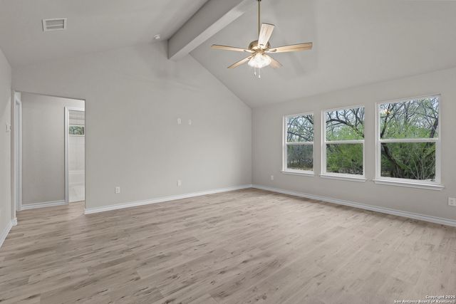 149 Sylas Hayes Loop, Pleasanton, TX 78064