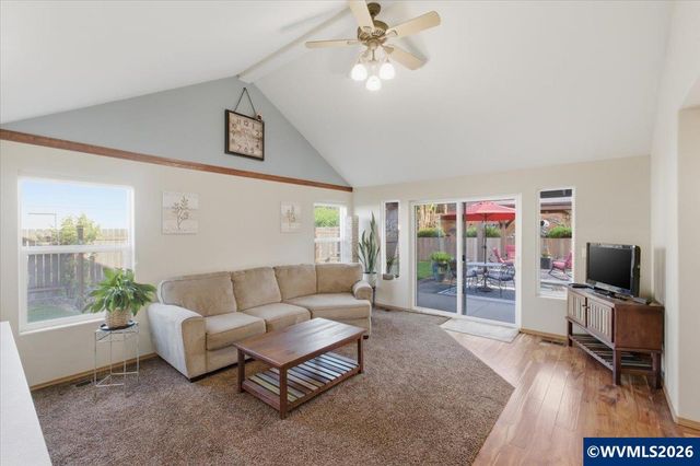 3221 NE Siuslaw Av, Albany, OR 97321