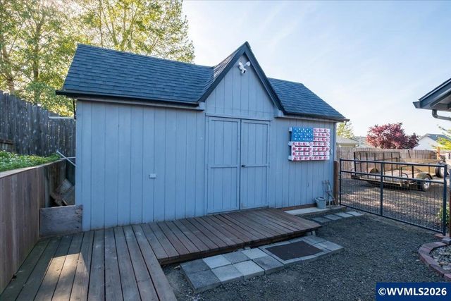 3221 NE Siuslaw Av, Albany, OR 97321