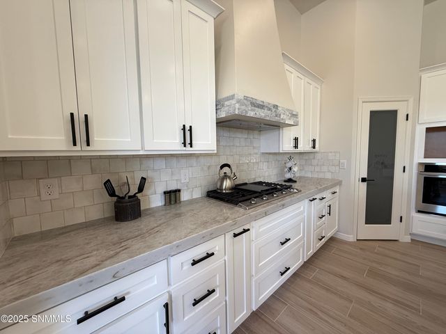 1047 Corte Aguila, Las Cruces, NM 88011